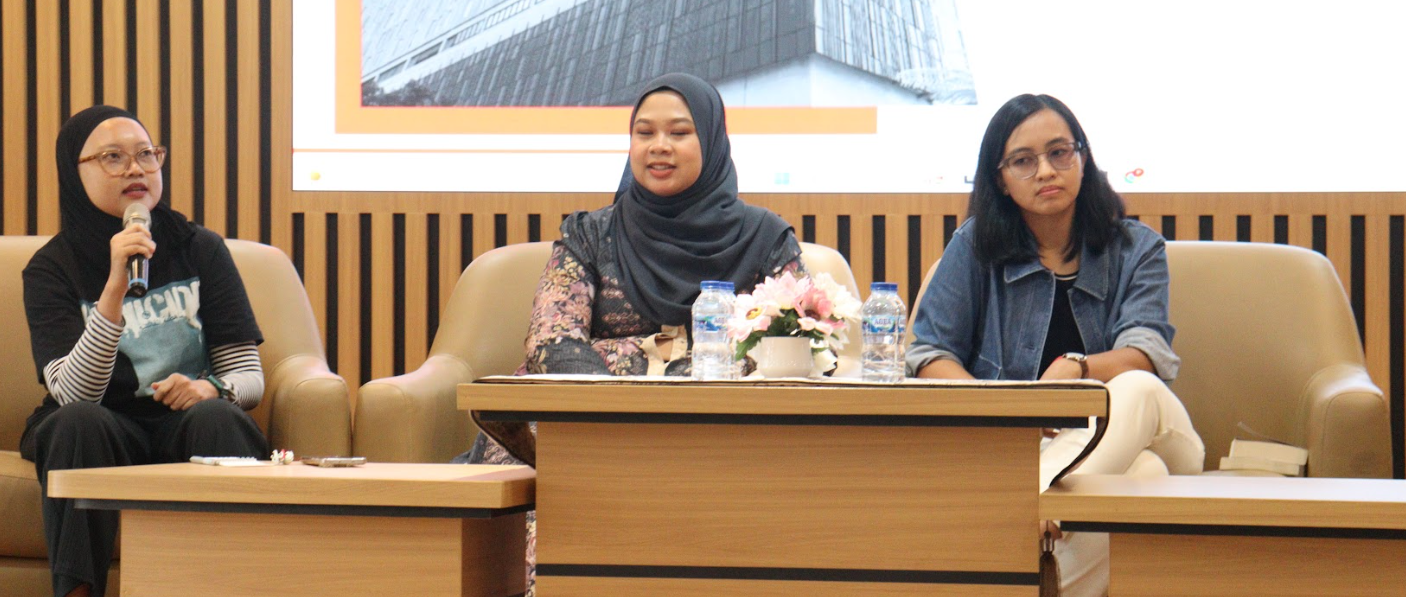 Talkshow X Gramedia : Life Happens, Make The Most Of It"